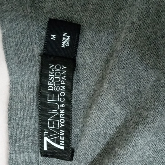 Cardigan Set - Picture 3 of 3